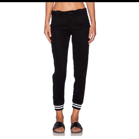 DWP Frida Jogger - Picture 2 of 13